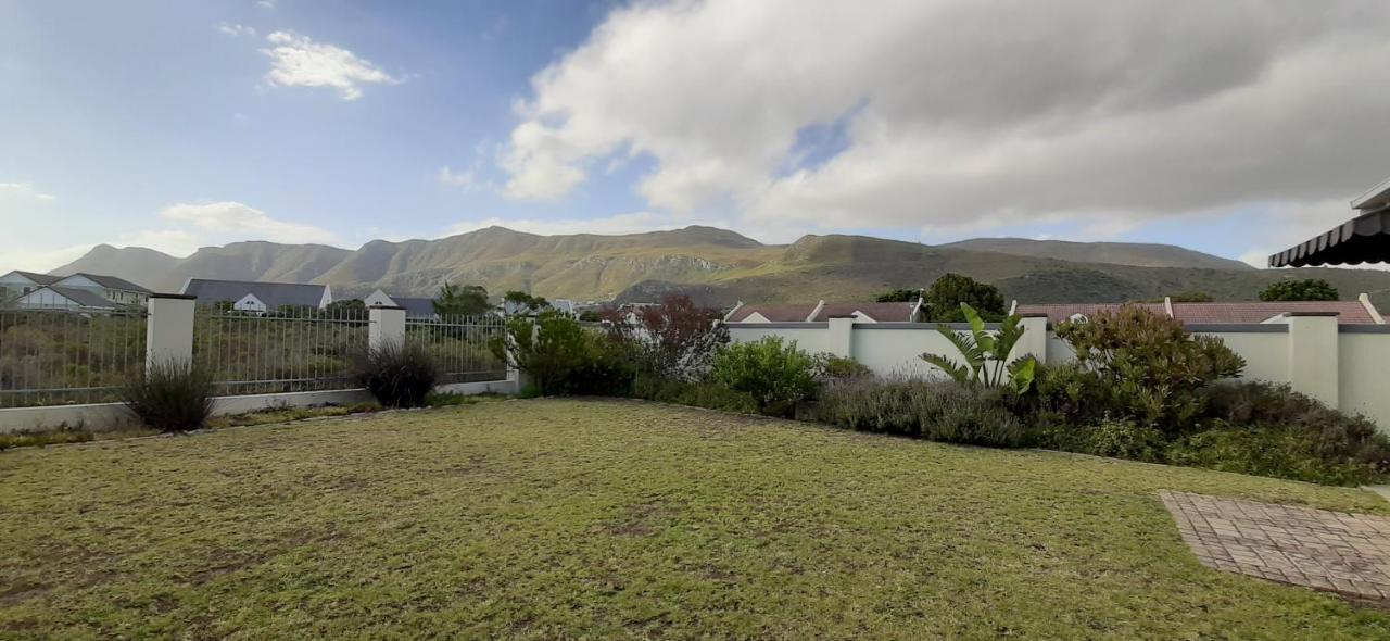 Hadingham Russell Holiday House Hermanus Exterior photo